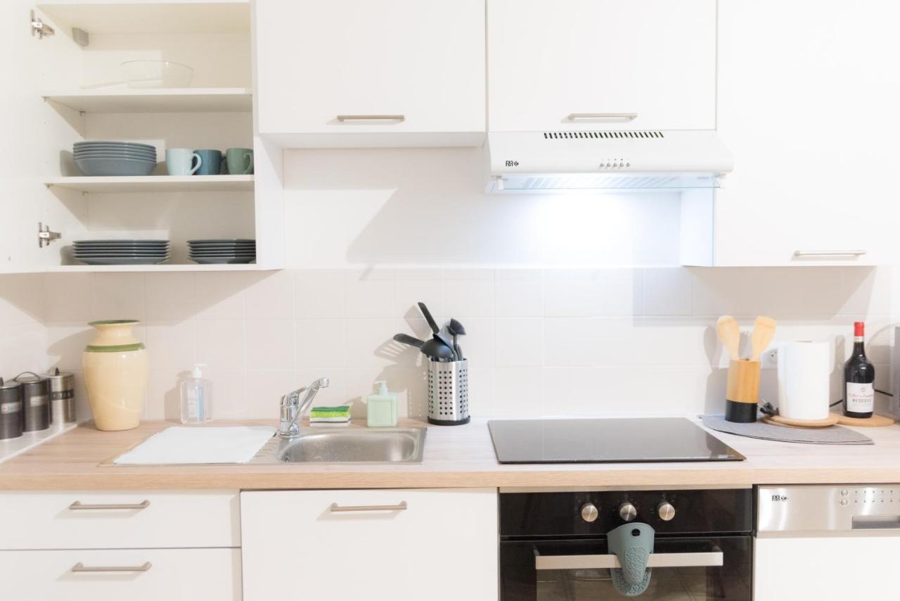 Ravissant Triplex Et Duplex Au Centre De Pont St Esprit Appartement Buitenkant foto